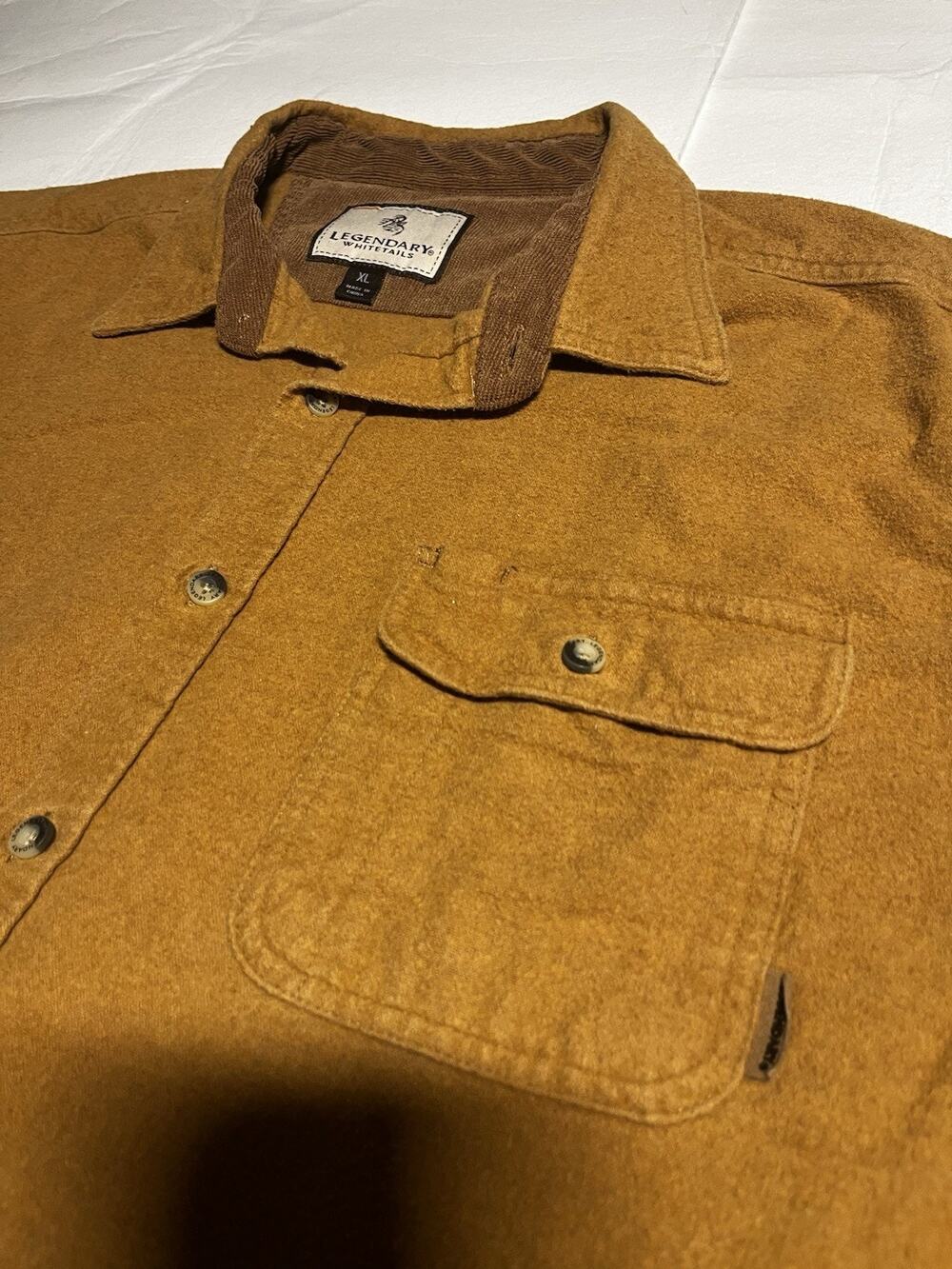 Legendary Whitetails Men’s XL Buck Camp Flannel Shirt Brown Corduroy Collar